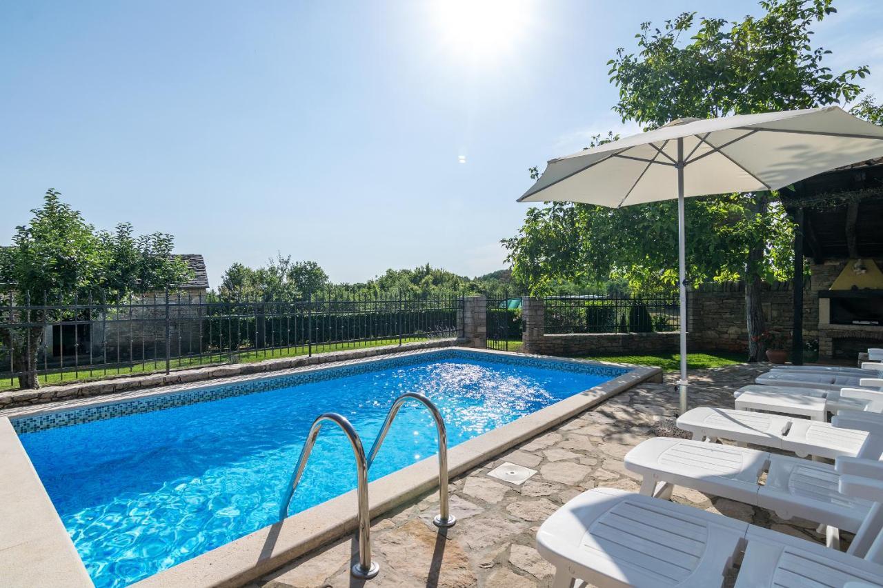 Villa Maria Oprtalj Zewnętrze zdjęcie